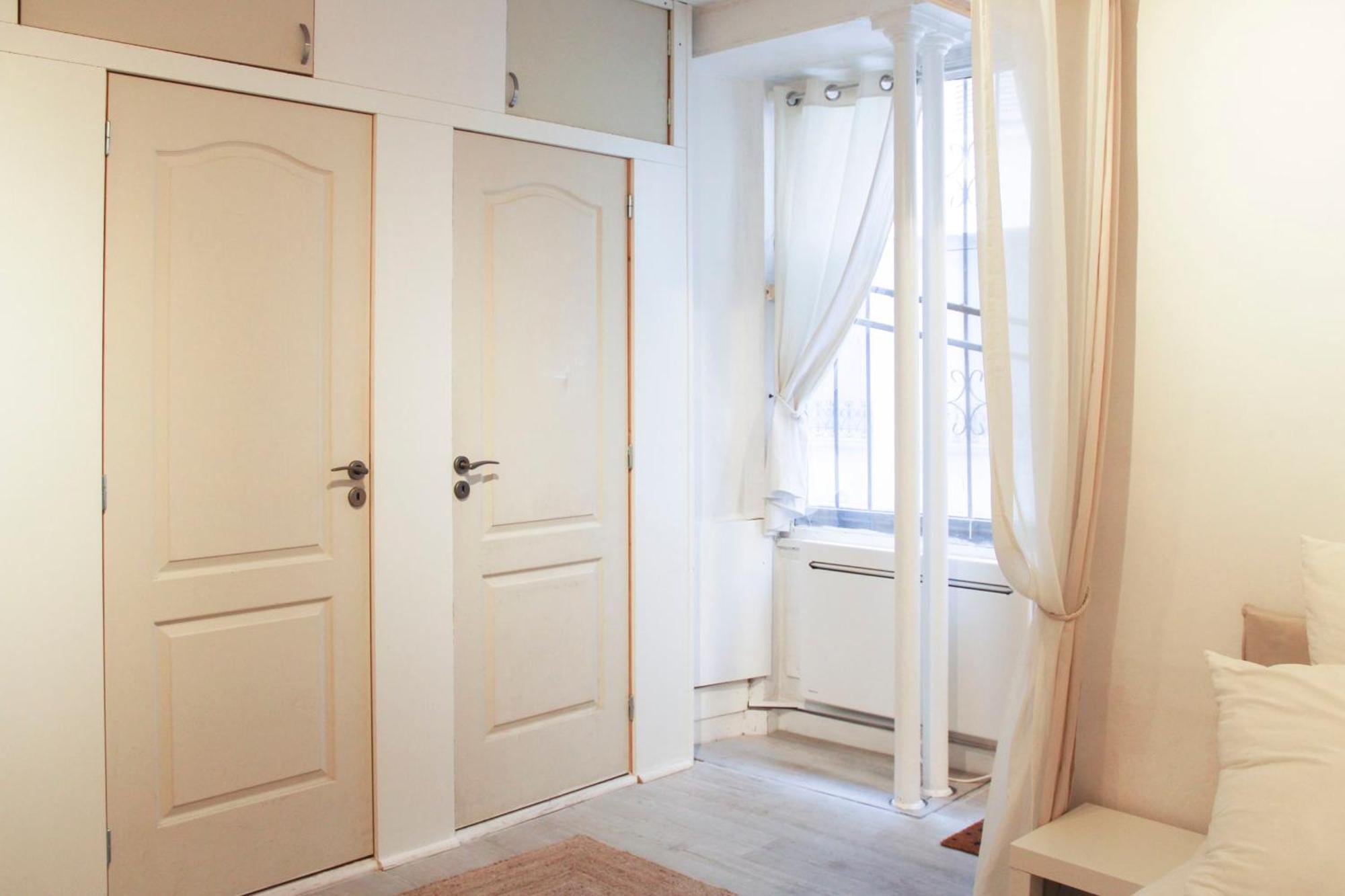 Appartement Charming For 4 People In 15 *